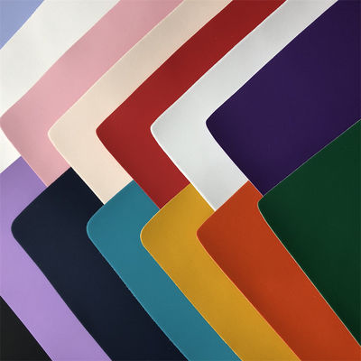 Imitacja Mikrofiber PU Skóra Oporne na zużycie Buty Sztuczna Skóra 1,4 mm grubości