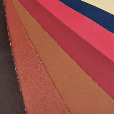 Recyklingowana skóra z wyróżnionego PVC do osłony fotelików samochodowych Skóra z ziarna Napa