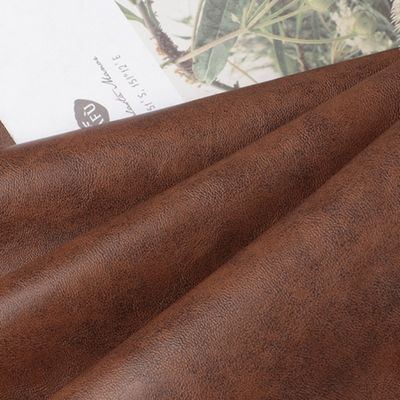 1.0mm Skóra PVC do torebki Sofa odporna na zarysowania Skóra fałszywa Retro szczotka olejowa