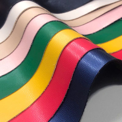 Materiał tapicerki wykonane na zamówienie z sztucznej skóry owczej